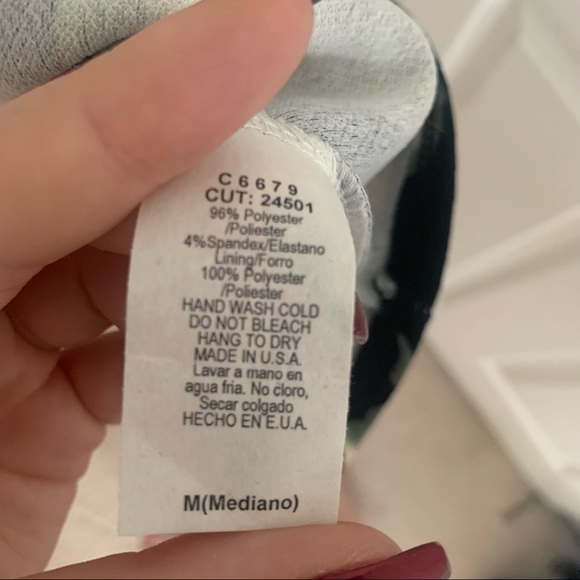 NWOT Floral Sweetheart Neckline Mini Dress - Picture 8 of 10